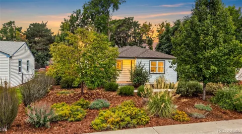 4580 W Short Place