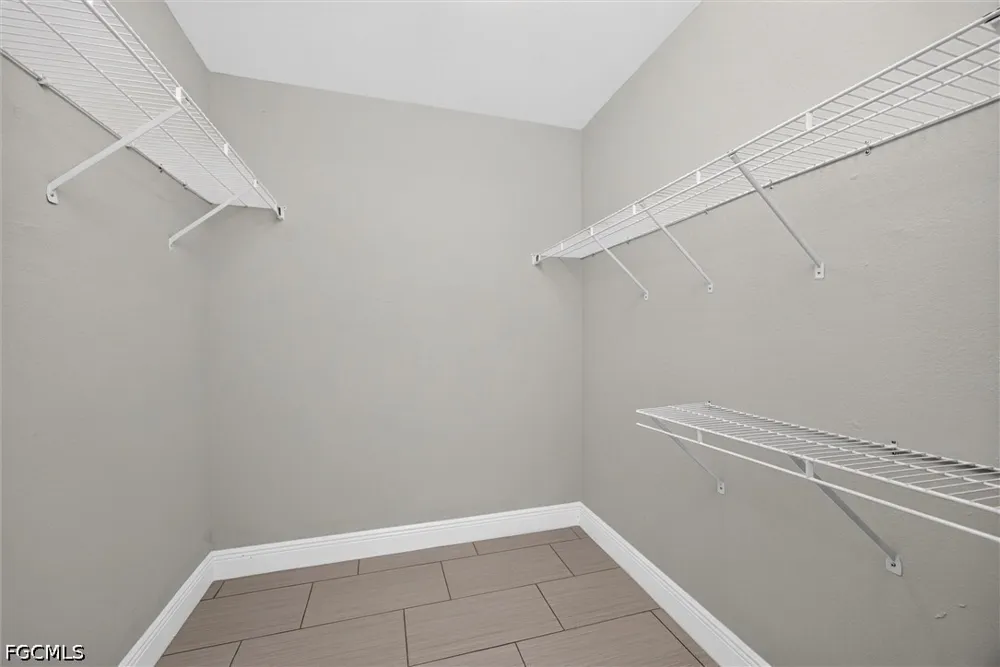 SE 27th Terrace Cape Coral, FL 33904