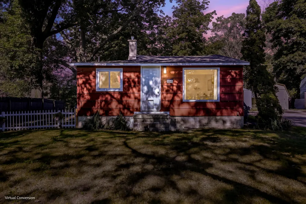 16849 Highland Avenue Ferrysburg City, MI 49456