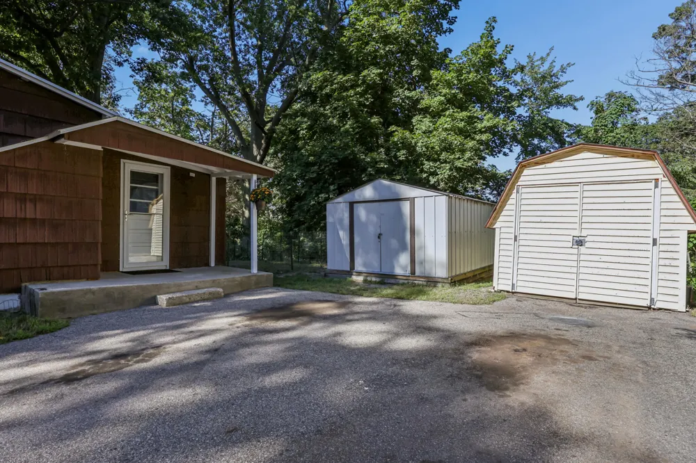 16849 Highland Avenue Ferrysburg City, MI 49456