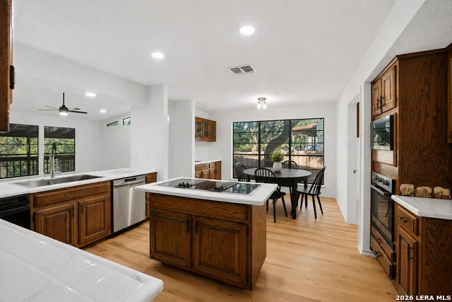 2163 ENCINO LOOP San Antonio, TX 78259