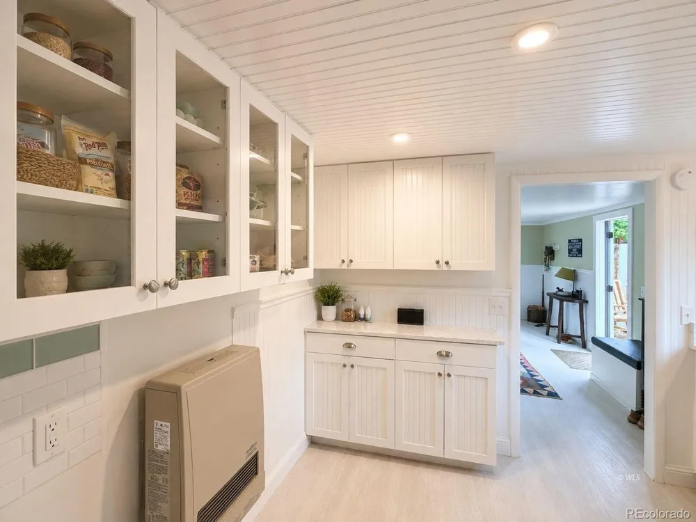 103 S 3rd Street Westcliffe, CO 81252