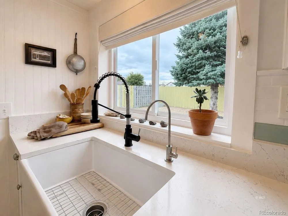 103 S 3rd Street Westcliffe, CO 81252