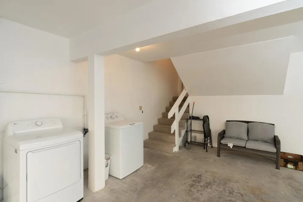 3286 Caminito Eastbluff #114 La Jolla, CA 92037