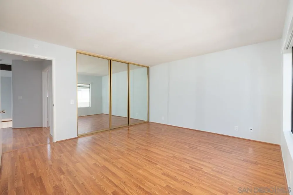 3286 Caminito Eastbluff #114 La Jolla, CA 92037