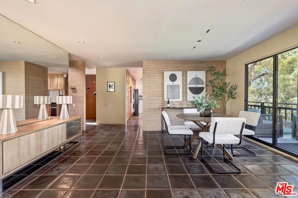 3583 Wonder View Drive Los Angeles, CA 90068