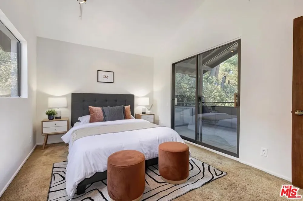 3583 Wonder View Drive Los Angeles, CA 90068