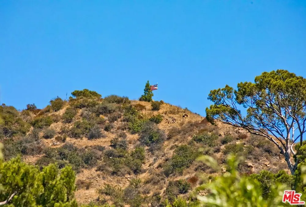 3583 Wonder View Drive Los Angeles, CA 90068
