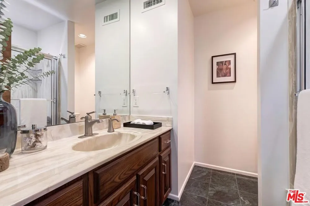 3583 Wonder View Drive Los Angeles, CA 90068