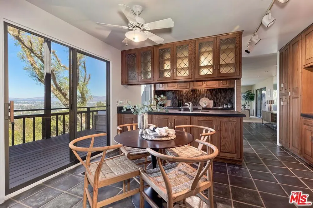 3583 Wonder View Drive Los Angeles, CA 90068