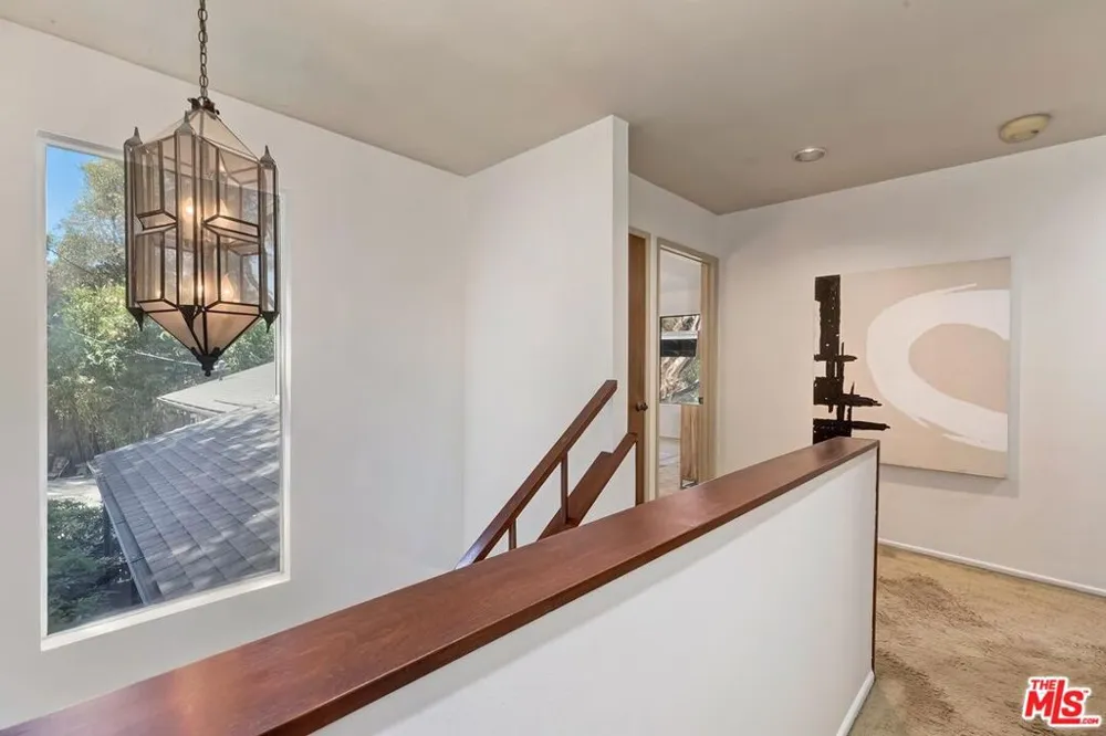 3583 Wonder View Drive Los Angeles, CA 90068
