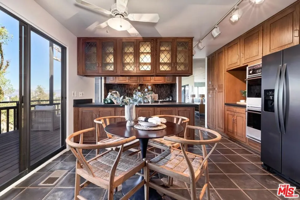 3583 Wonder View Drive Los Angeles, CA 90068