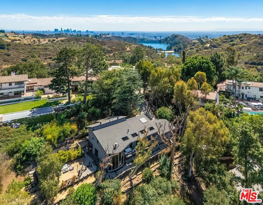 3583 Wonder View Drive Los Angeles, CA 90068