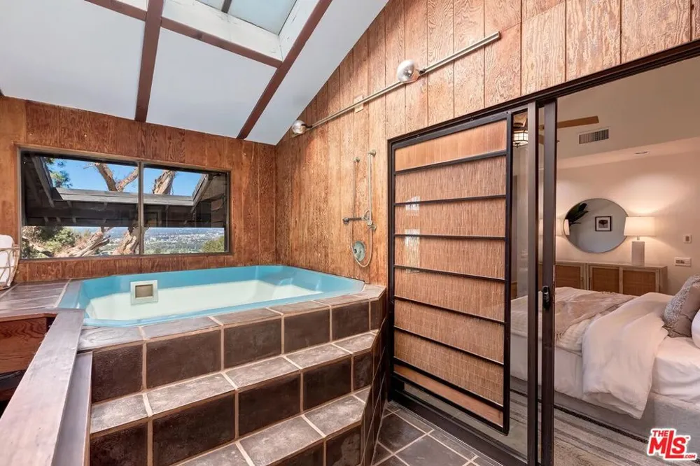 3583 Wonder View Drive Los Angeles, CA 90068