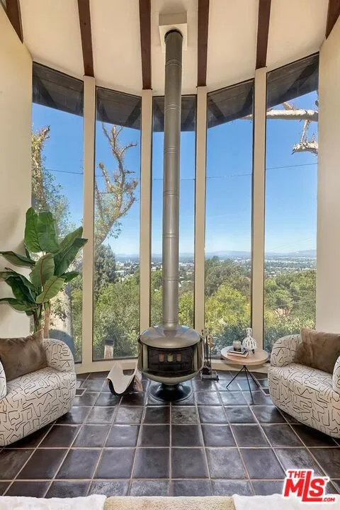 3583 Wonder View Drive Los Angeles, CA 90068