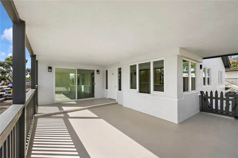 334 Coast Hwy #A Laguna Beach, CA 92651