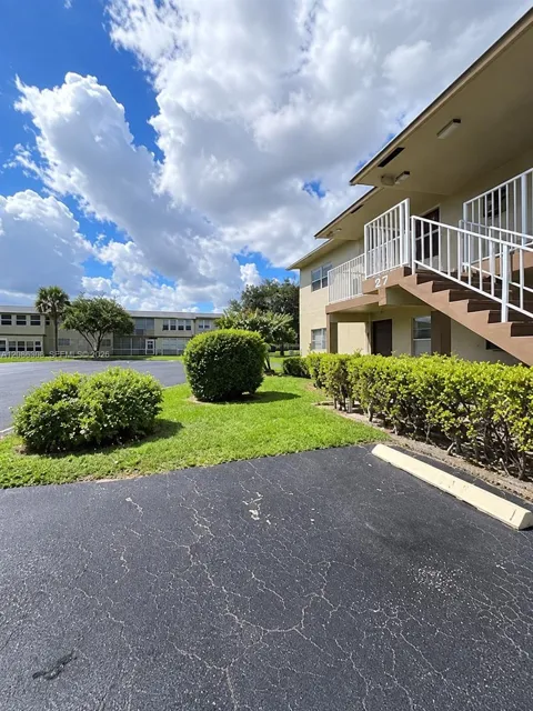 601 NW 79th Ave #101
