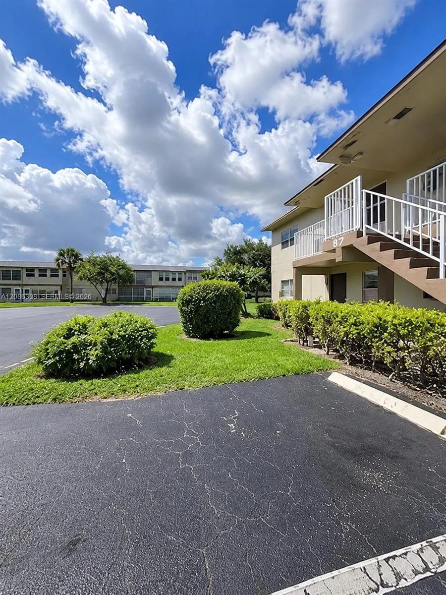 601 NW 79th Ave #101 Margate, FL 33063