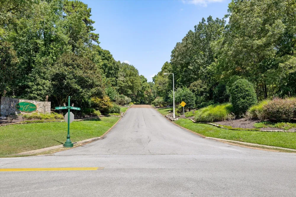 5937 Rainbow Springs Drive Chattanooga, TN 37416