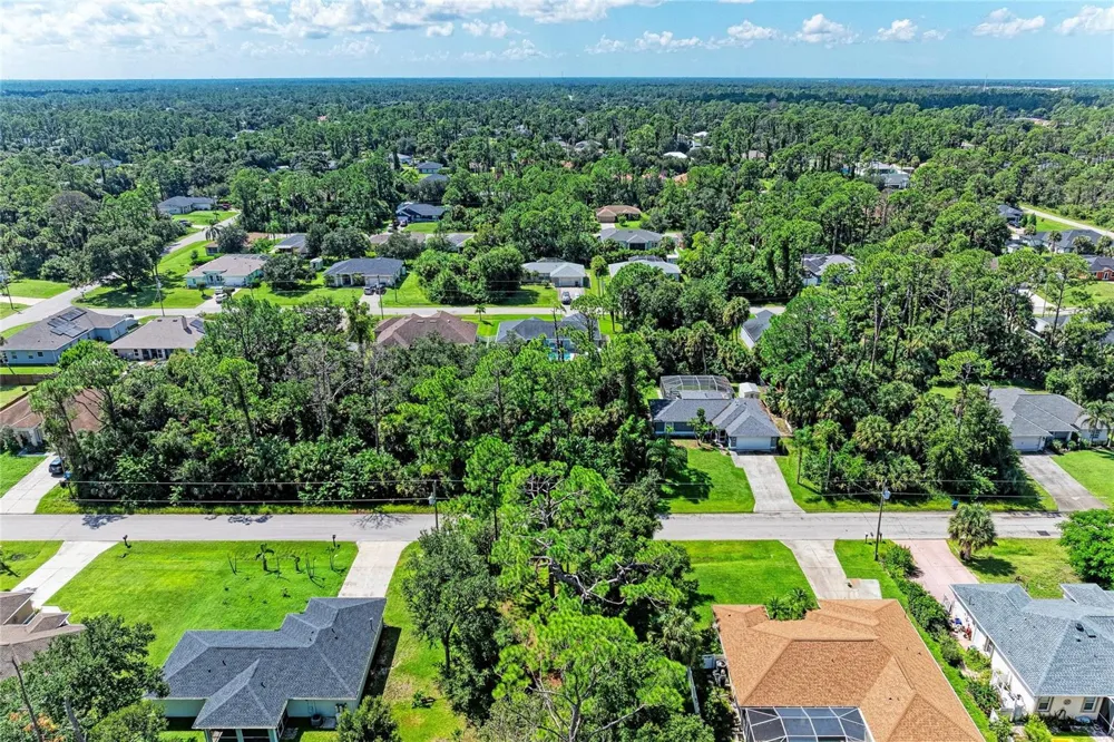 3632 STAGHORN AVENUE North Port, FL 34286