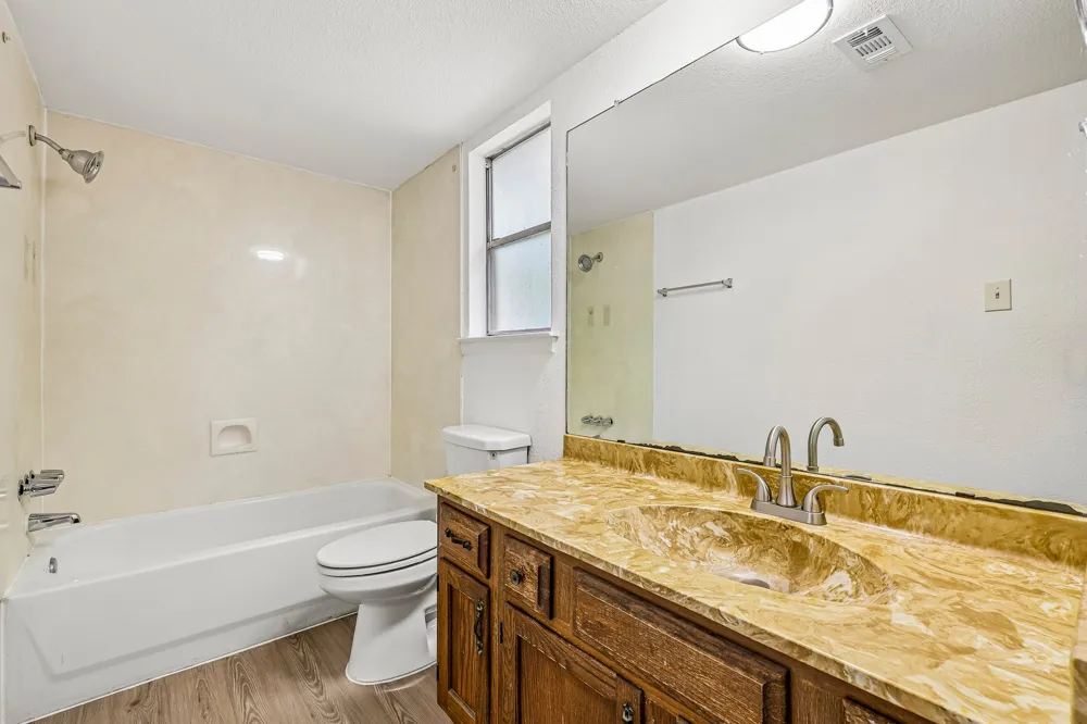 2006 Lear Lane Austin, TX 78745