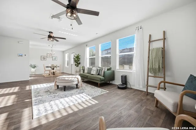 3002 Wentwood San Antonio, TX 78245
