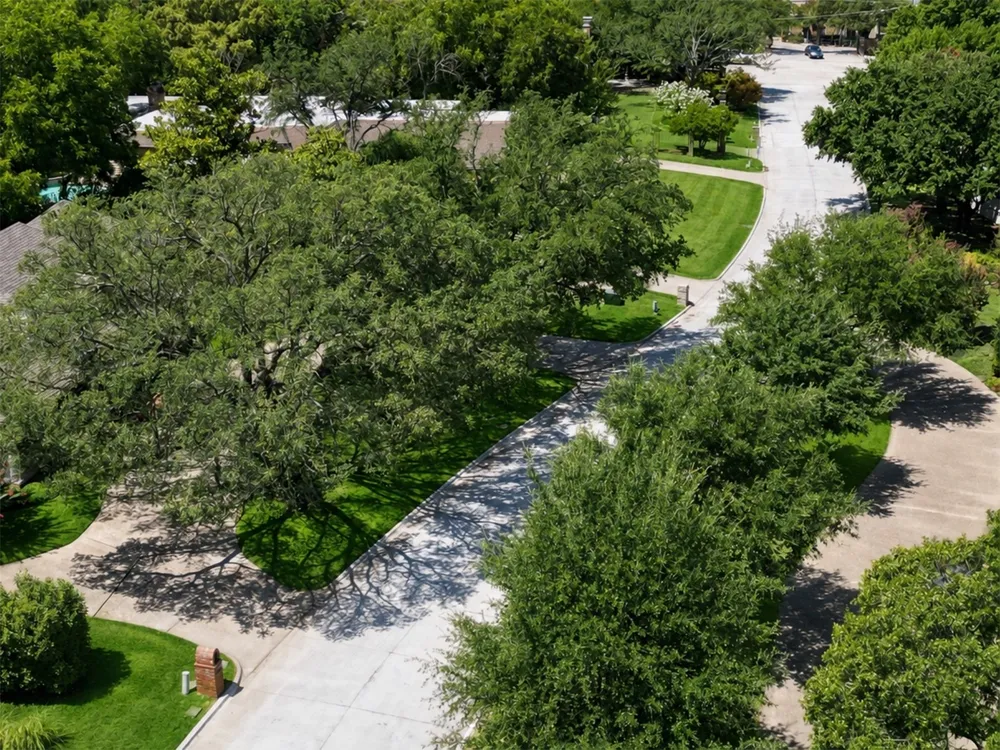 14320 Hughes Lane Dallas, TX 75254