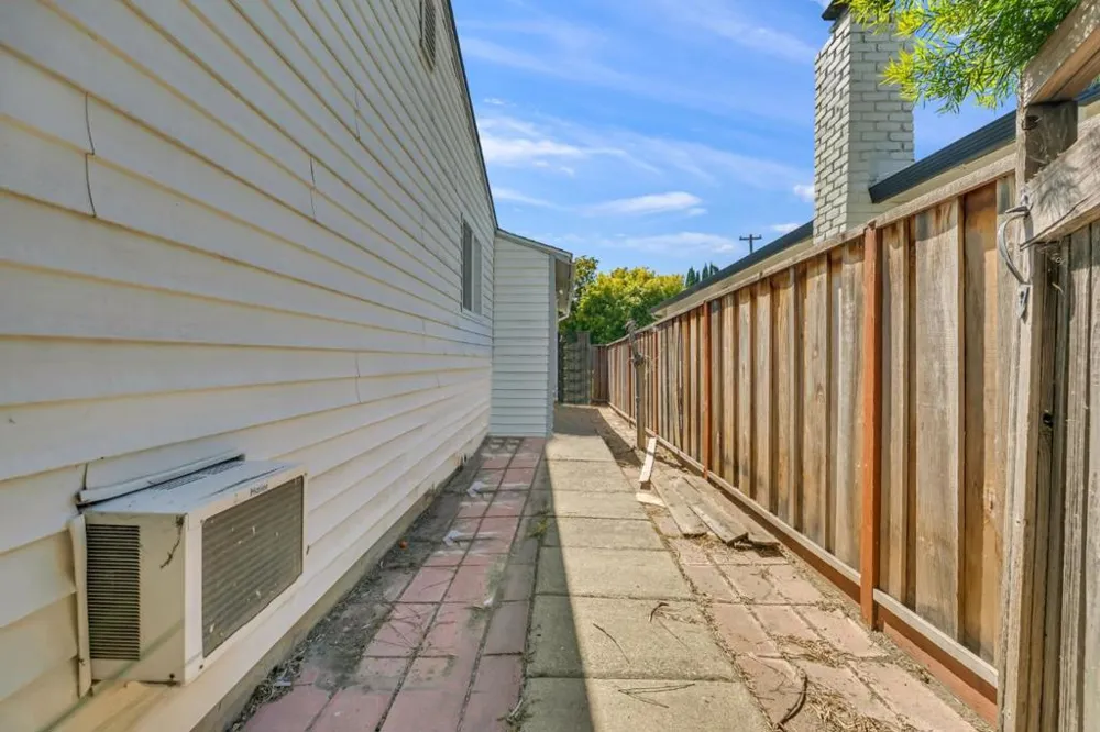 252 Ketchum Drive San Jose, CA 95127
