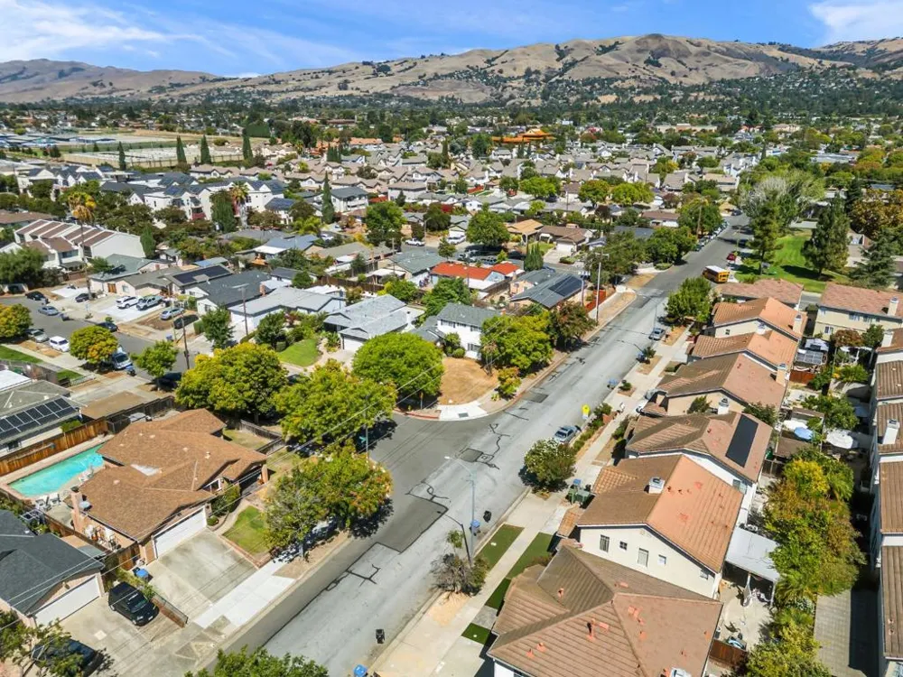 252 Ketchum Drive San Jose, CA 95127