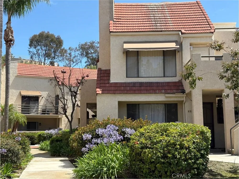 65 Largo Street Laguna Niguel, CA 92677