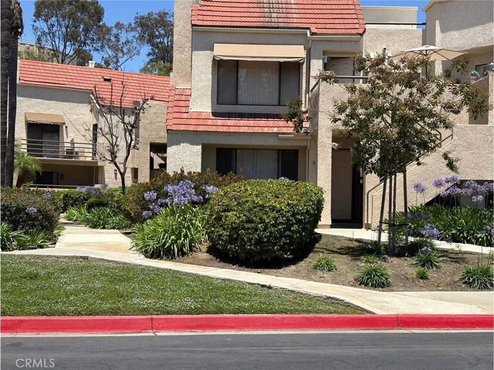 65 Largo Street Laguna Niguel, CA 92677