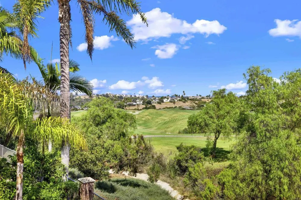 1551 Fairway Encinitas, CA 92024