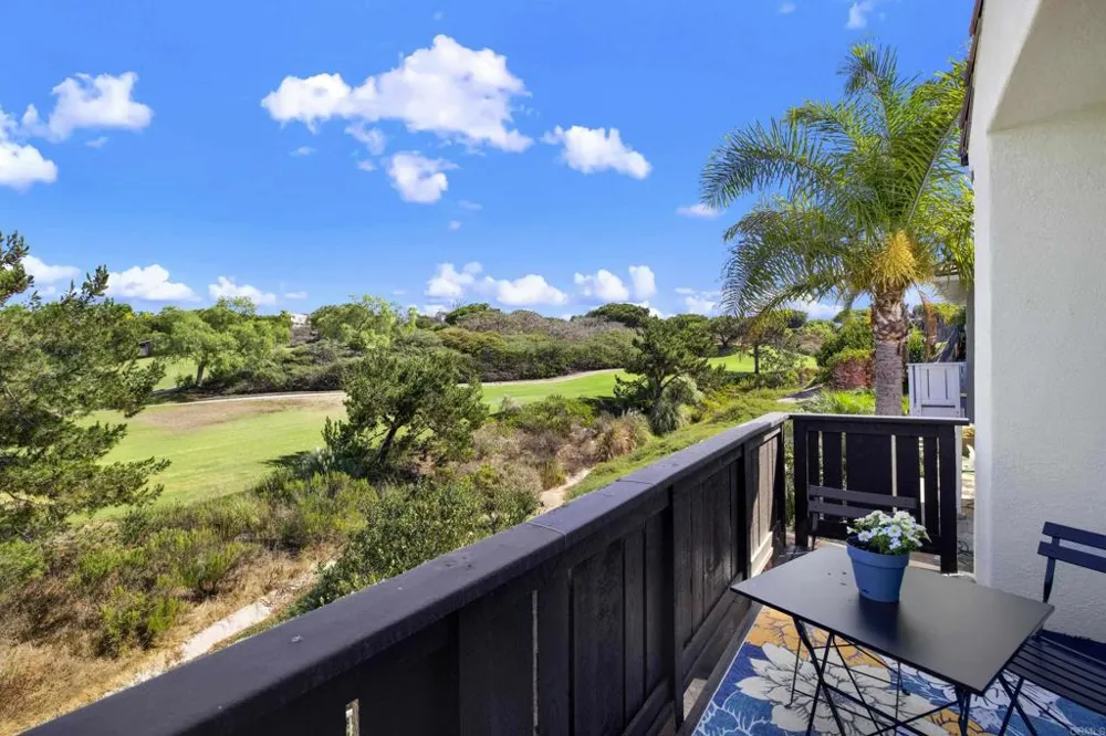 1551 Fairway Encinitas, CA 92024
