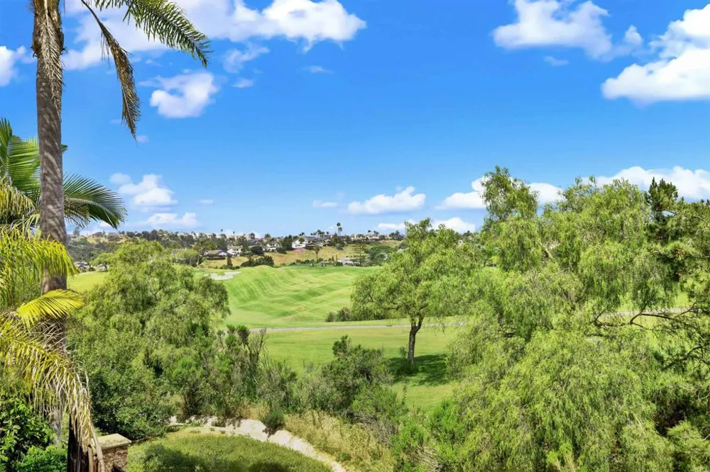 1551 Fairway Encinitas, CA 92024