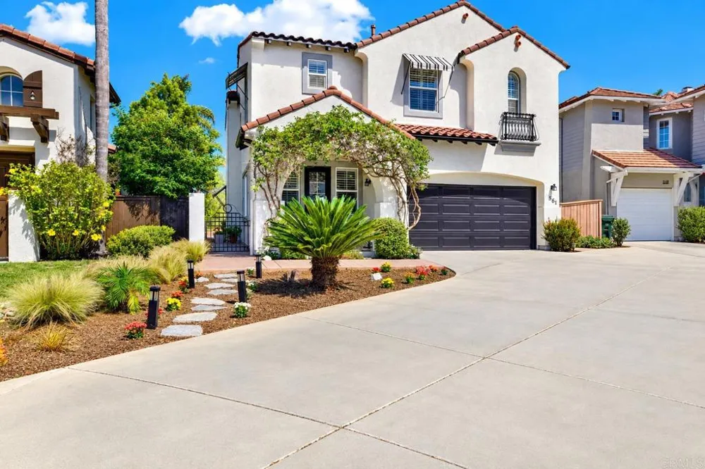 1551 Fairway Encinitas, CA 92024