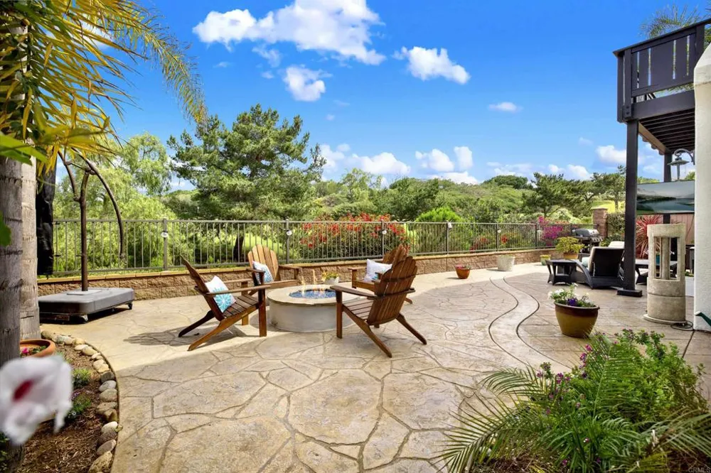 1551 Fairway Encinitas, CA 92024