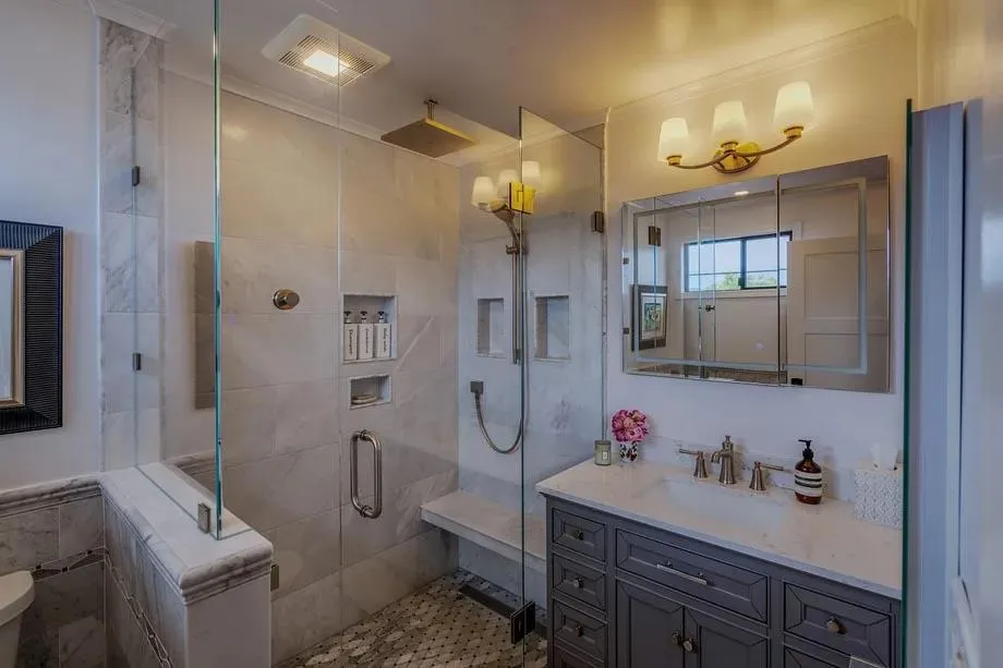 467 Avalon Drive South San Francisco, CA 94080