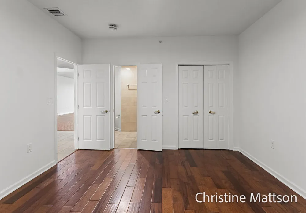 2964 Lakeshore Drive #E702 Muskegon, MI 49441