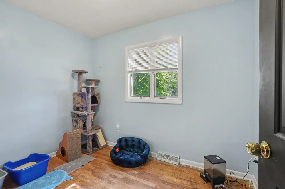 1300 Crescent Street Greenville, MI 48838