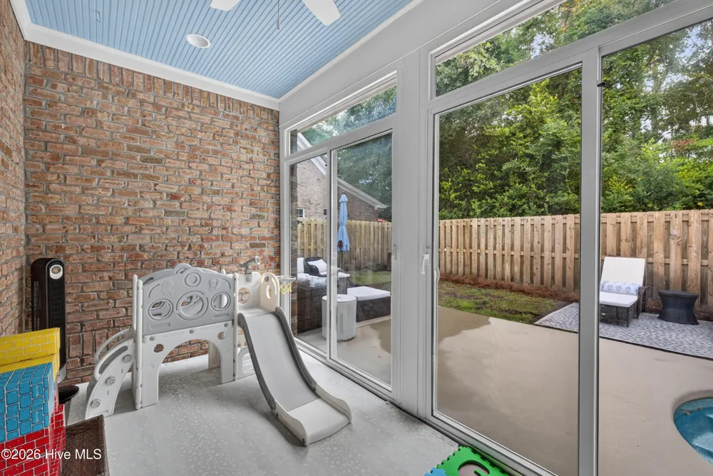 5148 Somersett Lane Wilmington, NC 28409