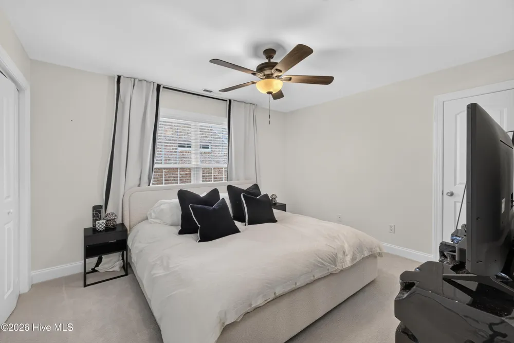 5148 Somersett Lane Wilmington, NC 28409