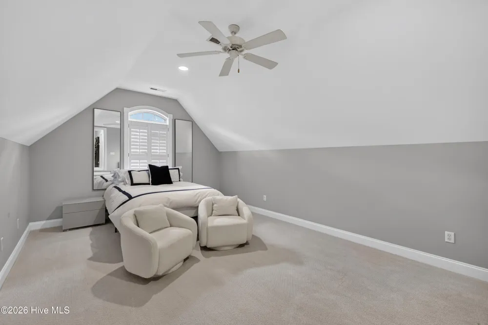 5148 Somersett Lane Wilmington, NC 28409