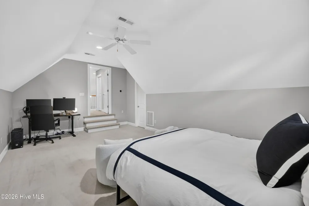 5148 Somersett Lane Wilmington, NC 28409