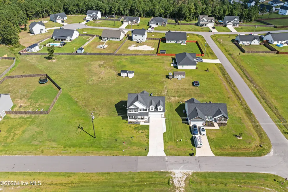 158 Uzzell Road Hubert, NC 28539
