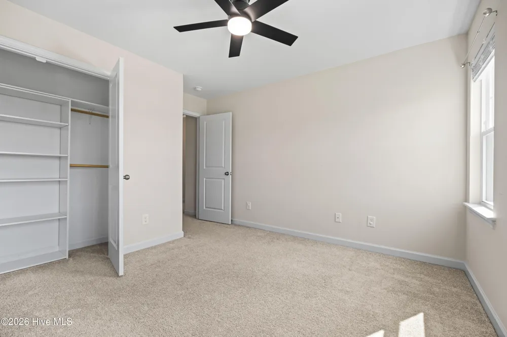 158 Uzzell Road Hubert, NC 28539