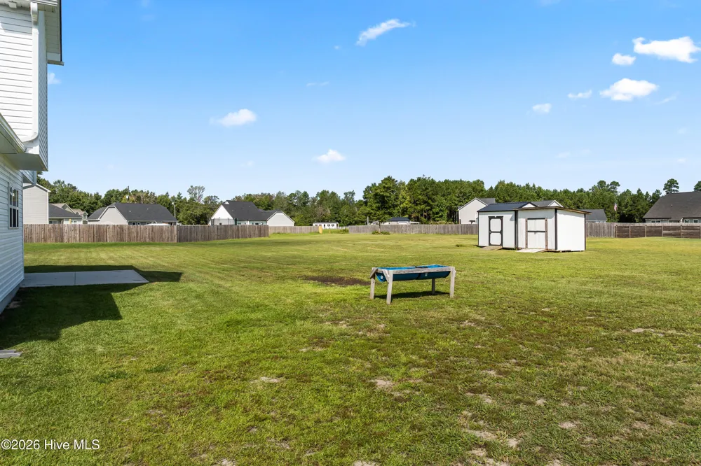 158 Uzzell Road Hubert, NC 28539