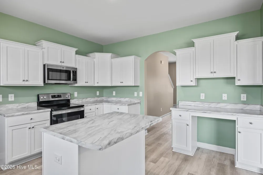 158 Uzzell Road Hubert, NC 28539