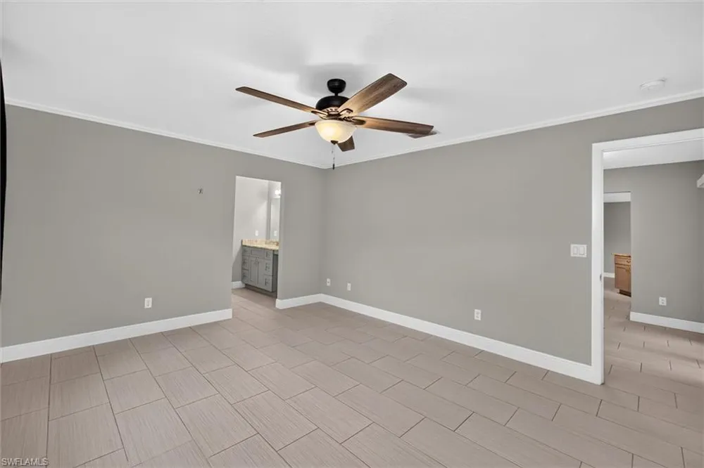 305 SE 27th Terrace Cape Coral, FL 33904