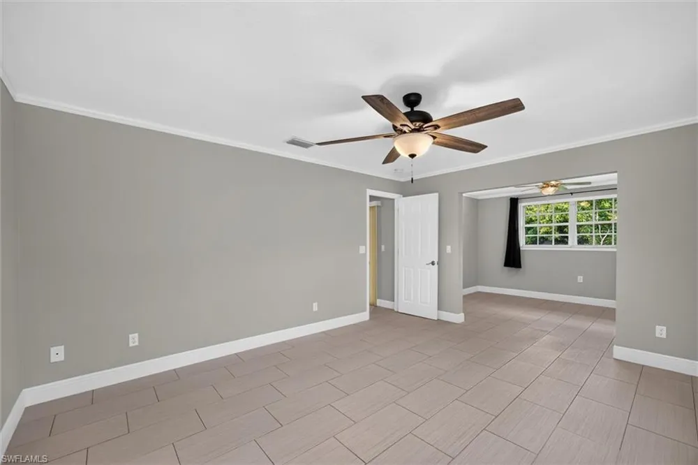 305 SE 27th Terrace Cape Coral, FL 33904