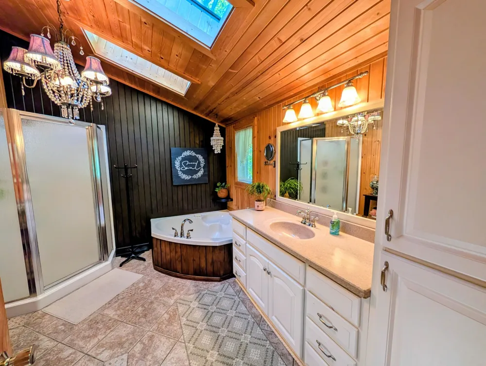837 Crescent Sims Township, MI 48703